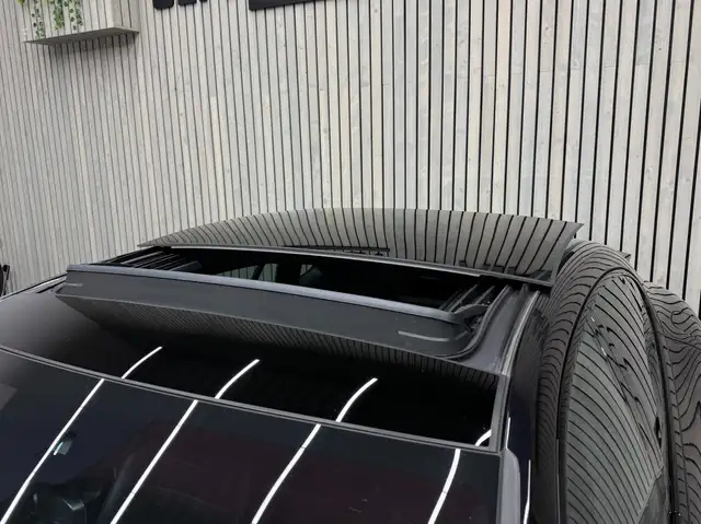 Porsche Panamera 4 E-Hybrid PANORAMA 21''TURBO AMB BOSE BELÜFT Ansicht 11