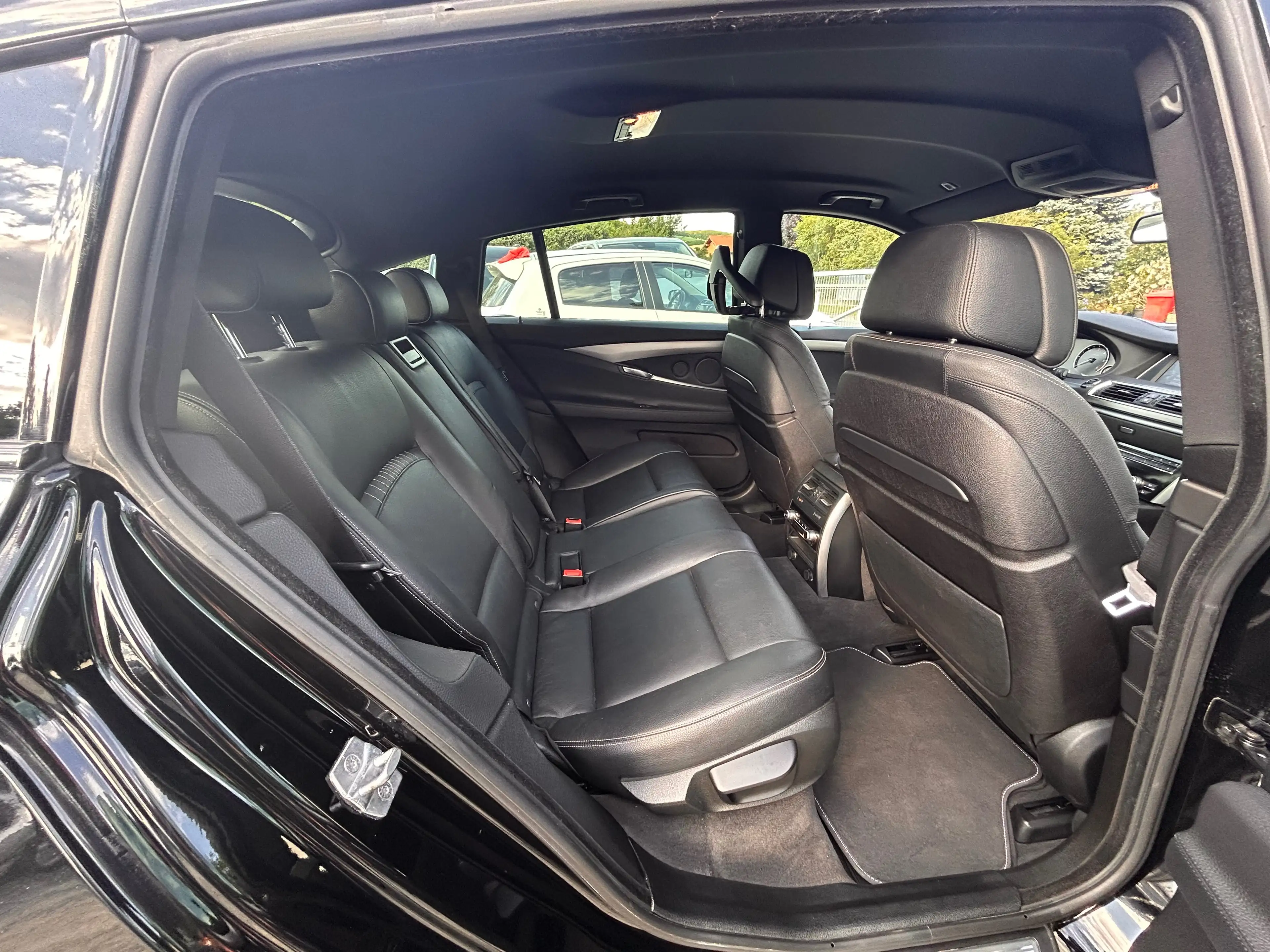 BMW 535 d xDrive M-Paket Leder Navigation Headup 20 Zoll — photo 13