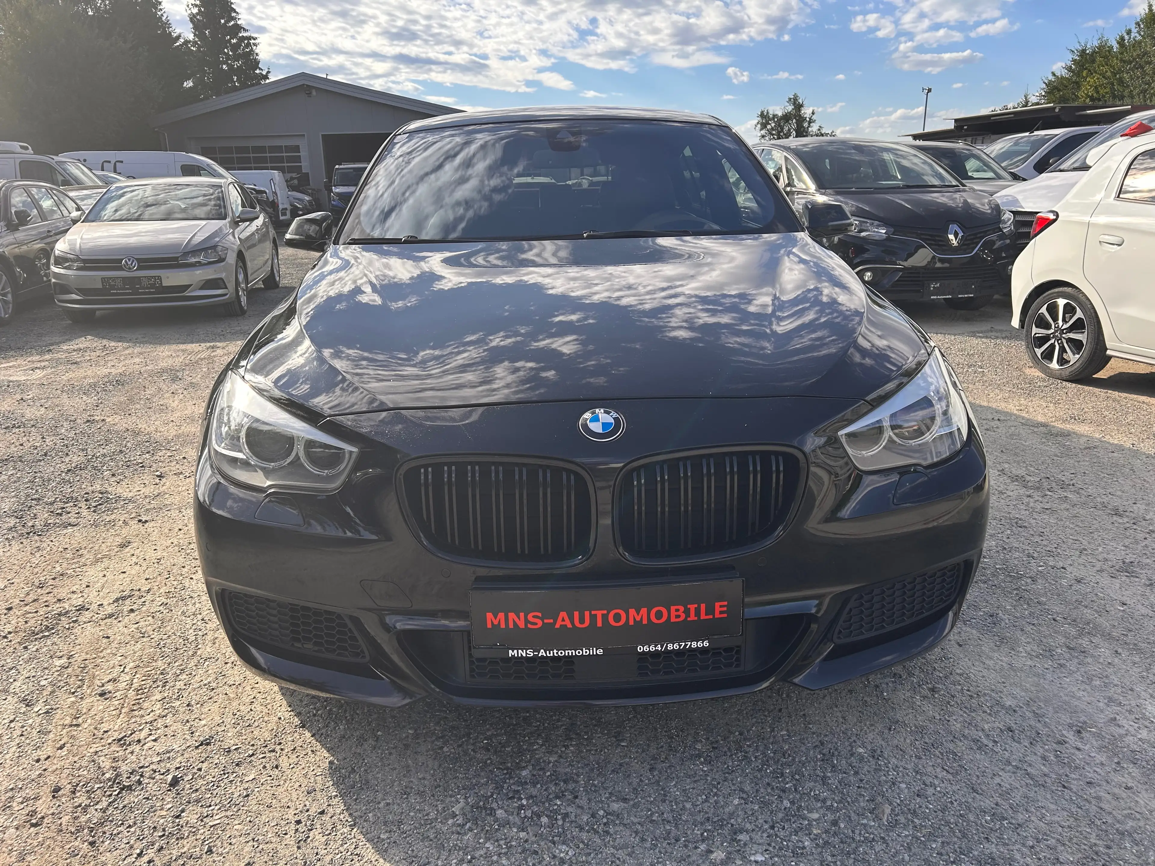BMW 535 d xDrive M-Paket Leder Navigation Headup 20 Zoll — photo 2