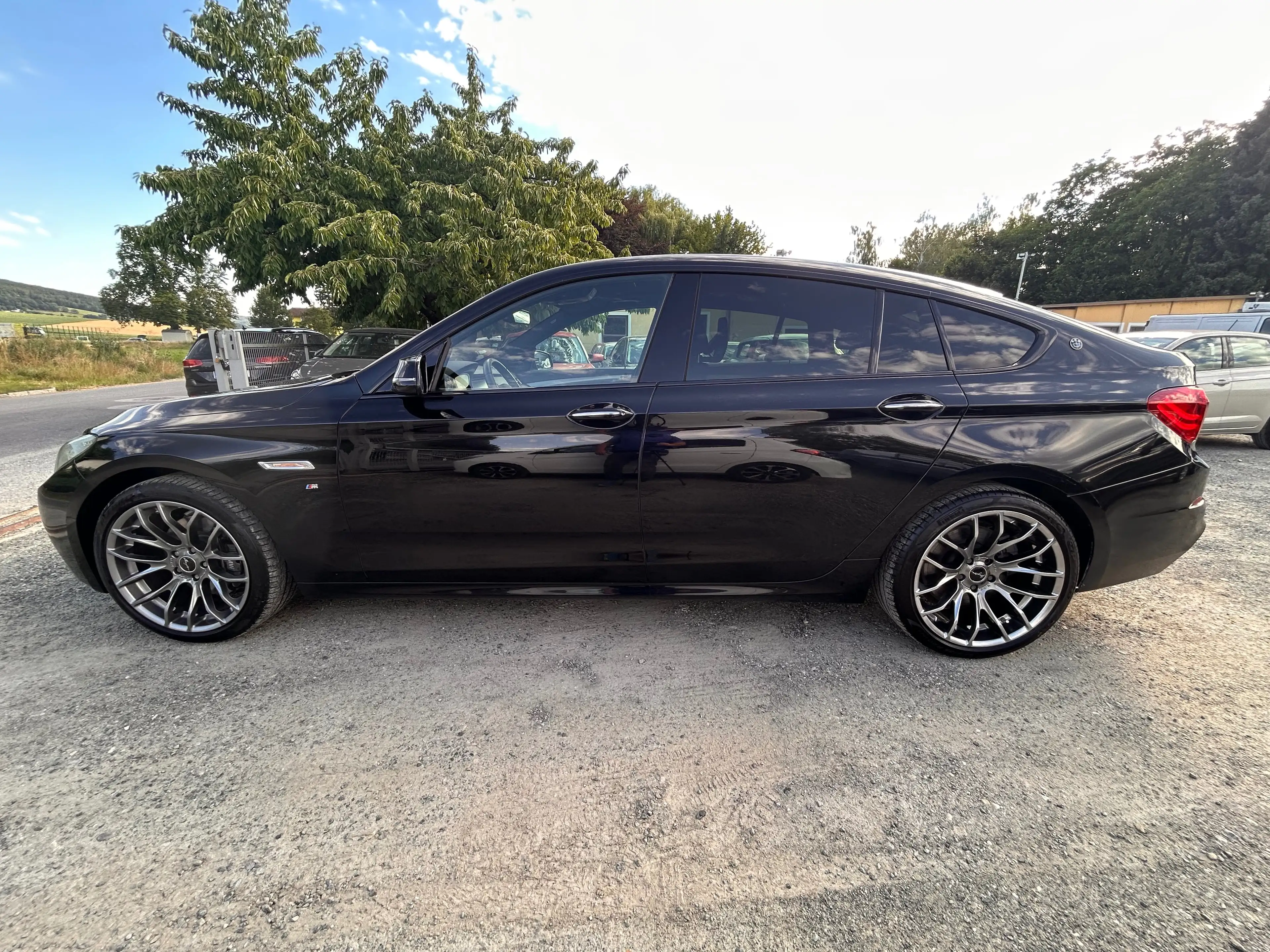 BMW 535 d xDrive M-Paket Leder Navigation Headup 20 Zoll — photo 8