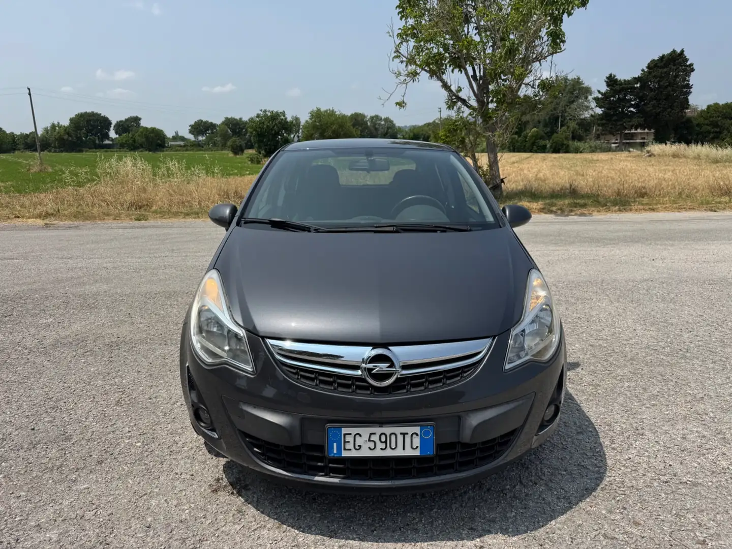 Opel Corsa 1.2 5 porte One Gris - 2