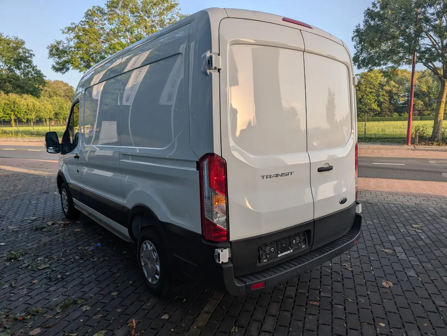 Ford Transit 2T Trend 310M L2H2 2.0TDCi 130pk Blanco - 2