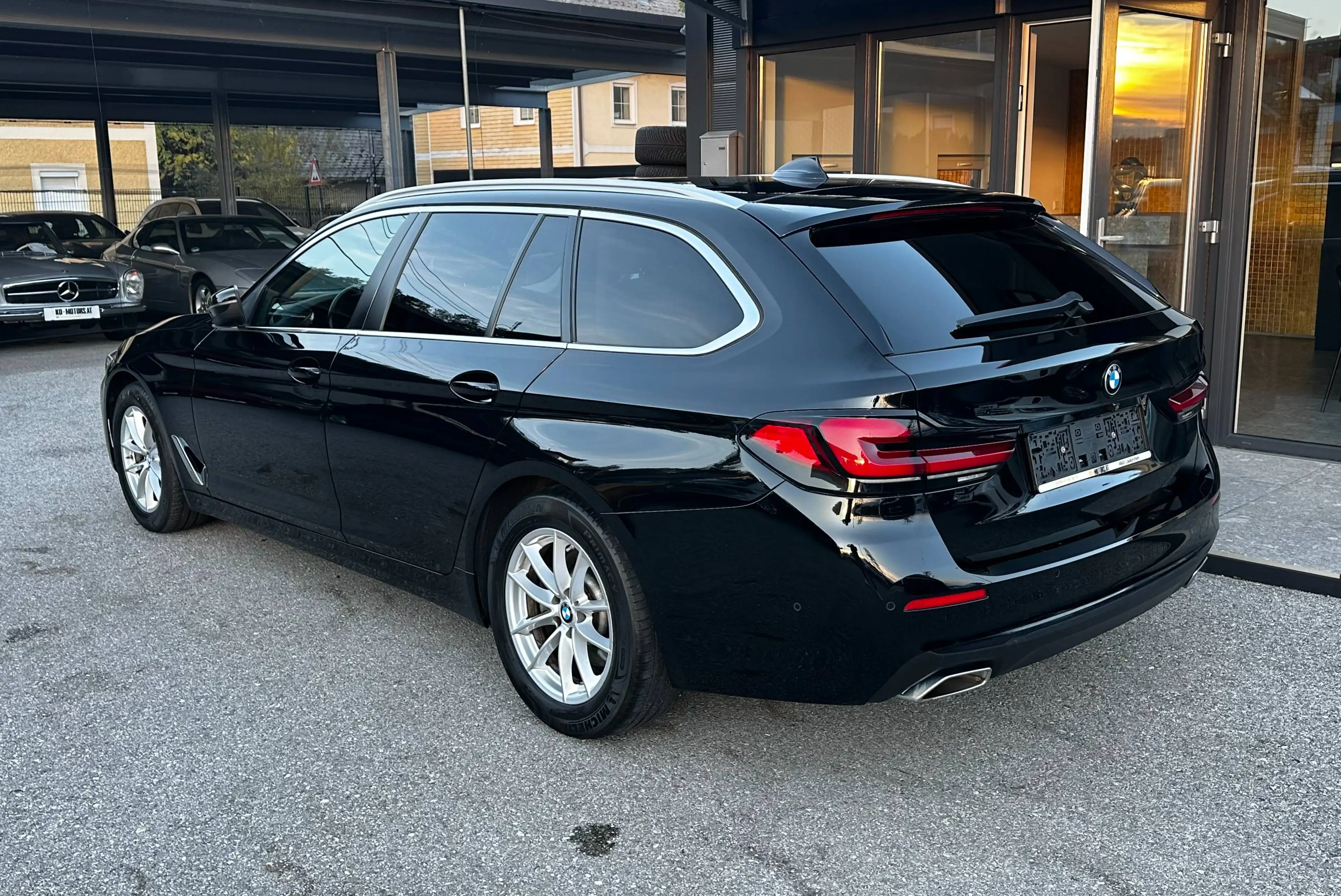 BMW 520 d xDrive Touring Aut. *Ö-1.Besitz*ACC*Leder*RFK*Navi* — photo 10