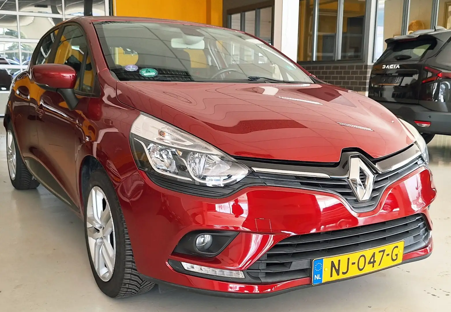 Renault Clio 0.9 TCe Zen Rood - 2