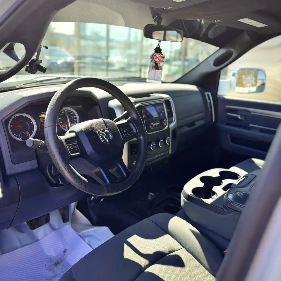 RAM 2500 снимка RAM 2500
