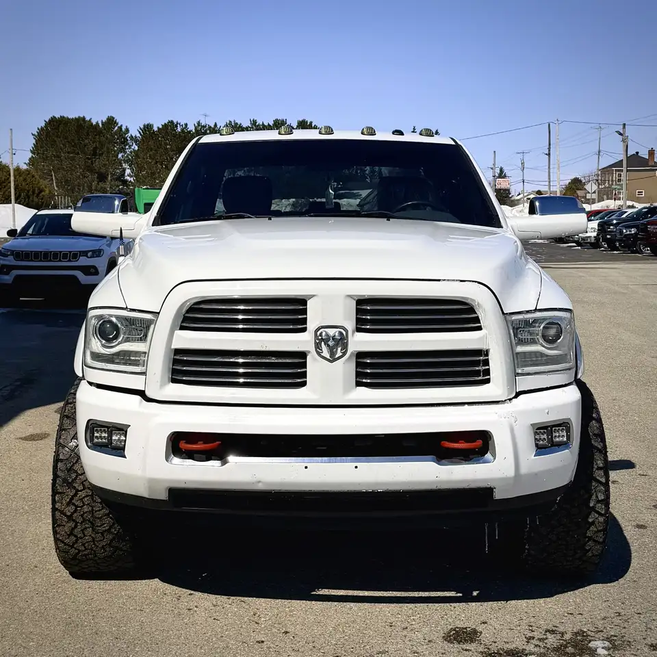 RAM 2500 снимка RAM 2500