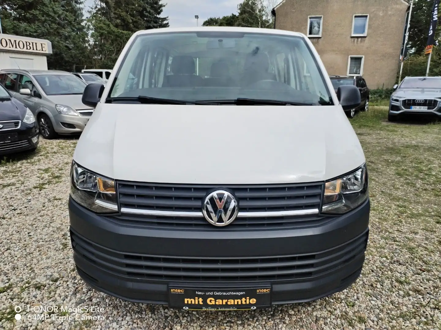 Volkswagen T6 Transporter T6 Caravelle Lang 2.0 TSI  9 Sitze KLIMA AHK SH - 2