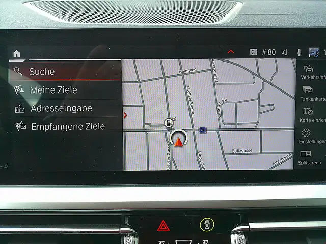 BMW M4 Gran Coupe 40i xDrive Ansicht 24