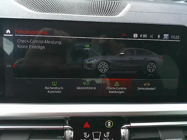 BMW M4 Gran Coupe 40i xDrive Ansicht 22