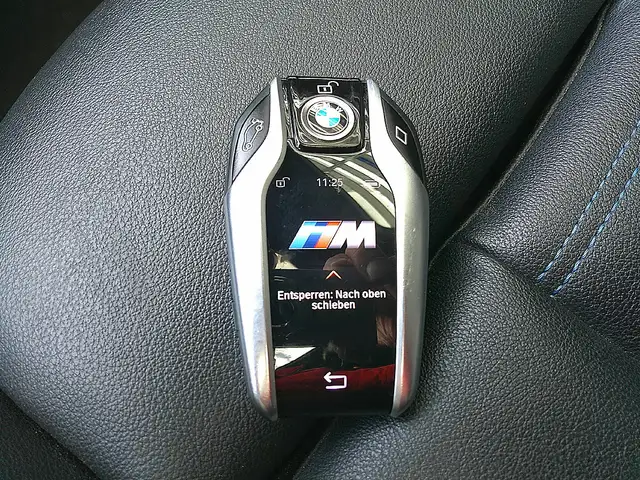 BMW M4 Gran Coupe 40i xDrive Ansicht 29