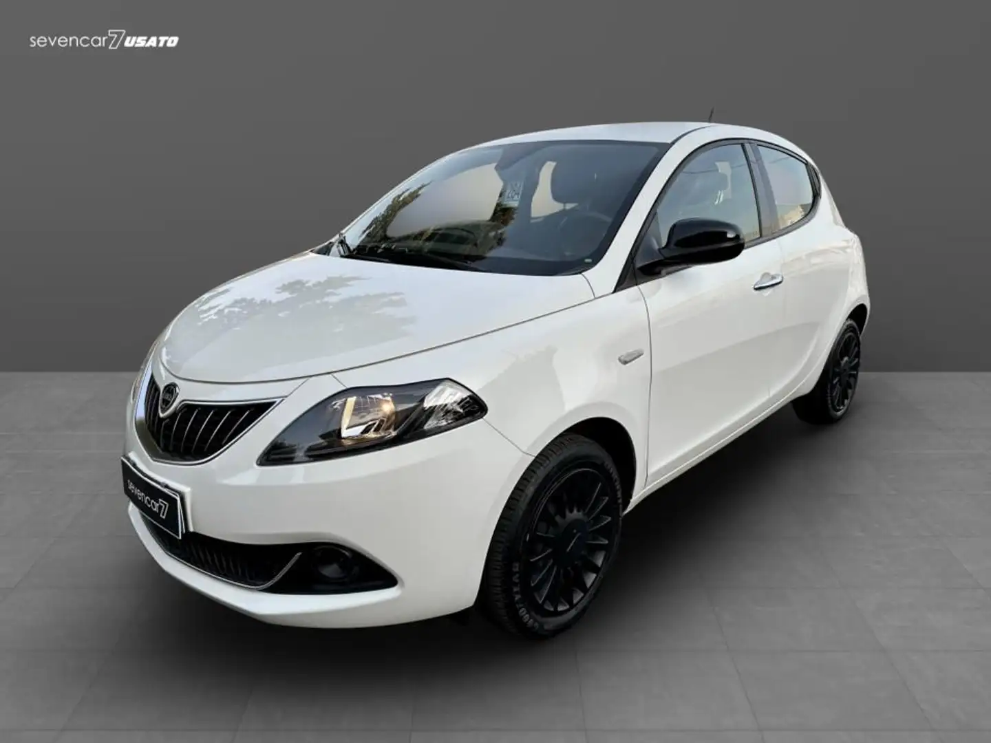 Lancia Ypsilon 1.2 Silver ecochic Gpl 69cv Blanc - 1