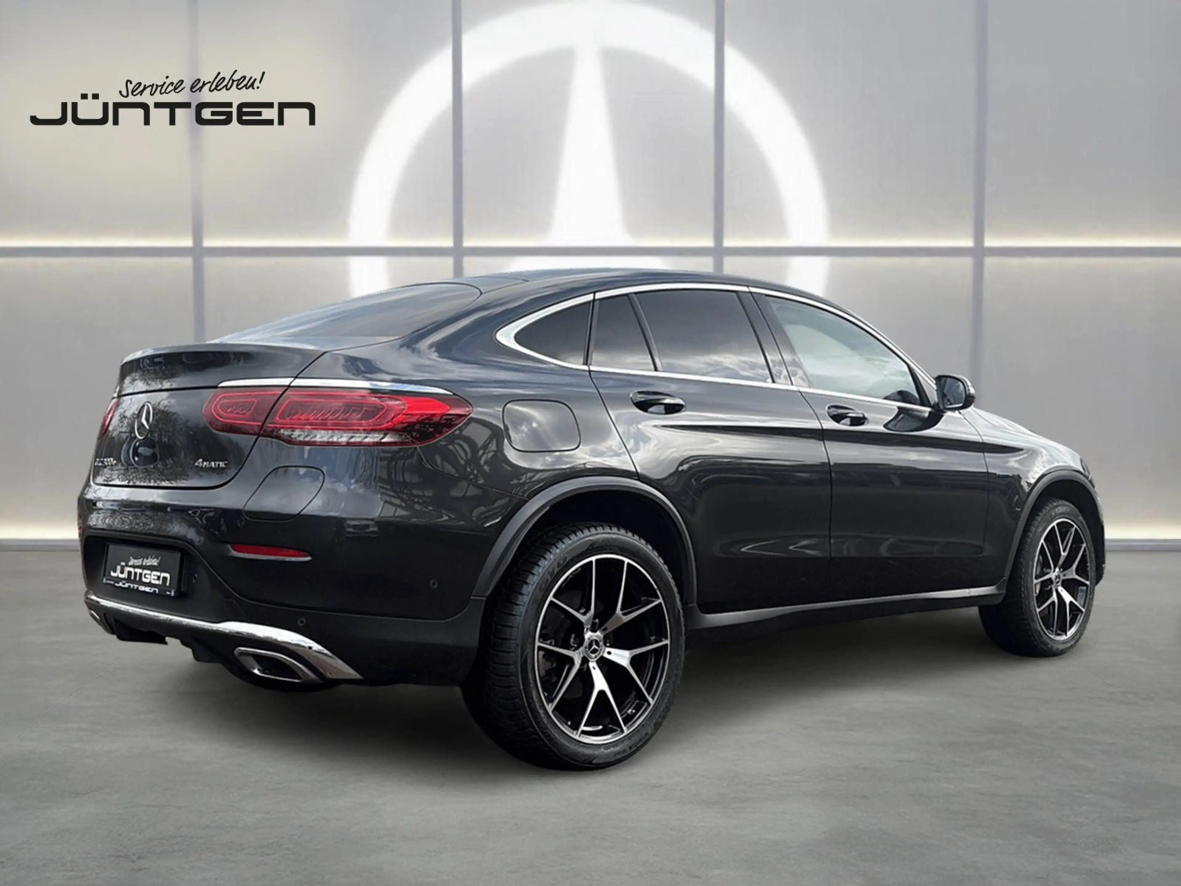 Mercedes-Benz GLC 300 e 4M Coupé AMG DSC MULTIBEAM BURMESTER — photo 9