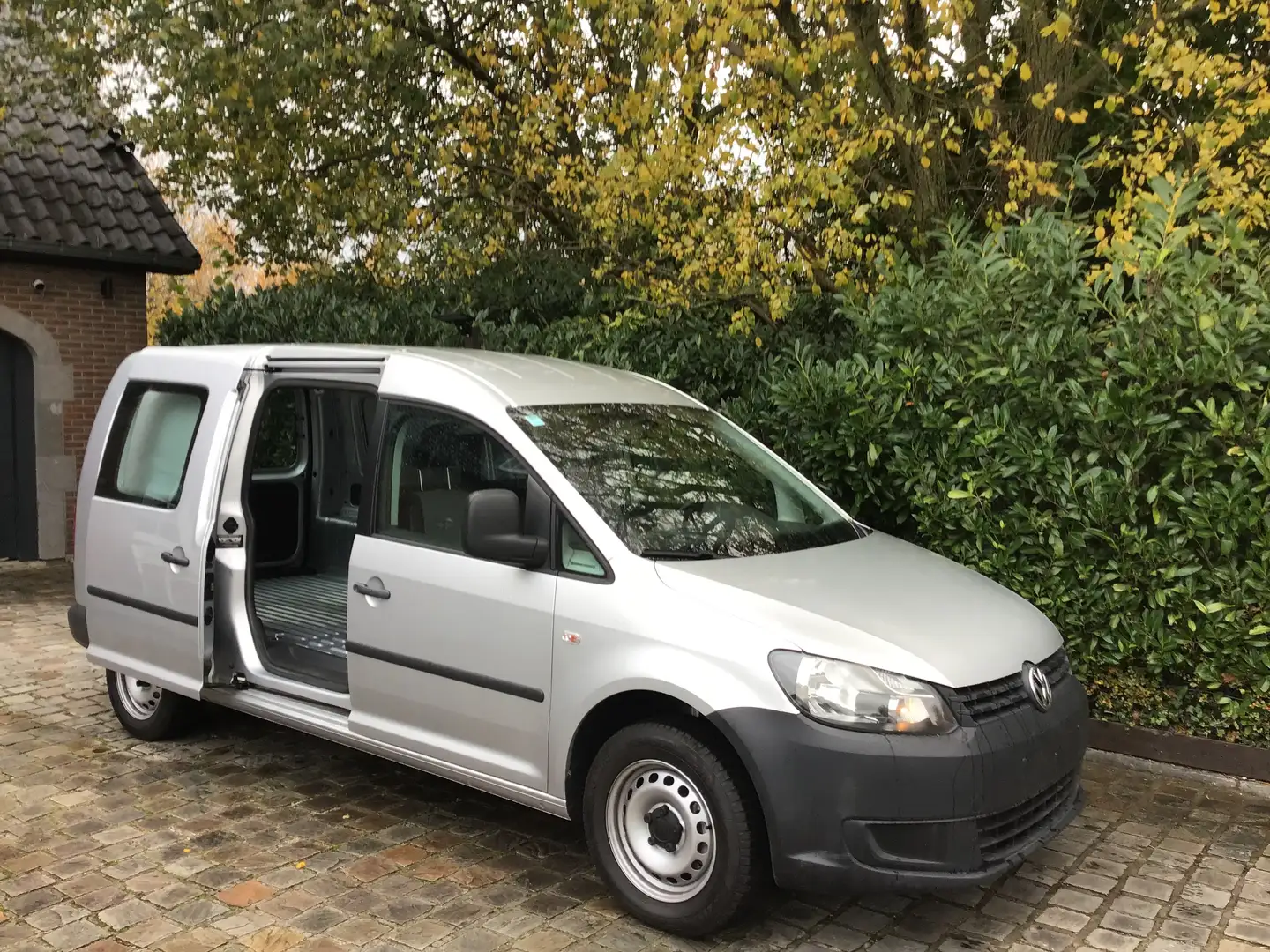 Volkswagen Caddy - 1