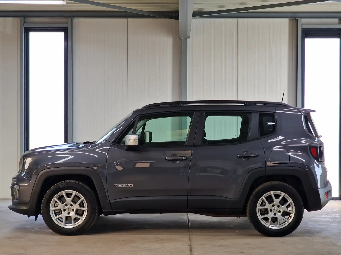Jeep Renegade 4xe 190 Plug-in Hybrid Electric Limited | Navi | A Grijs - 2