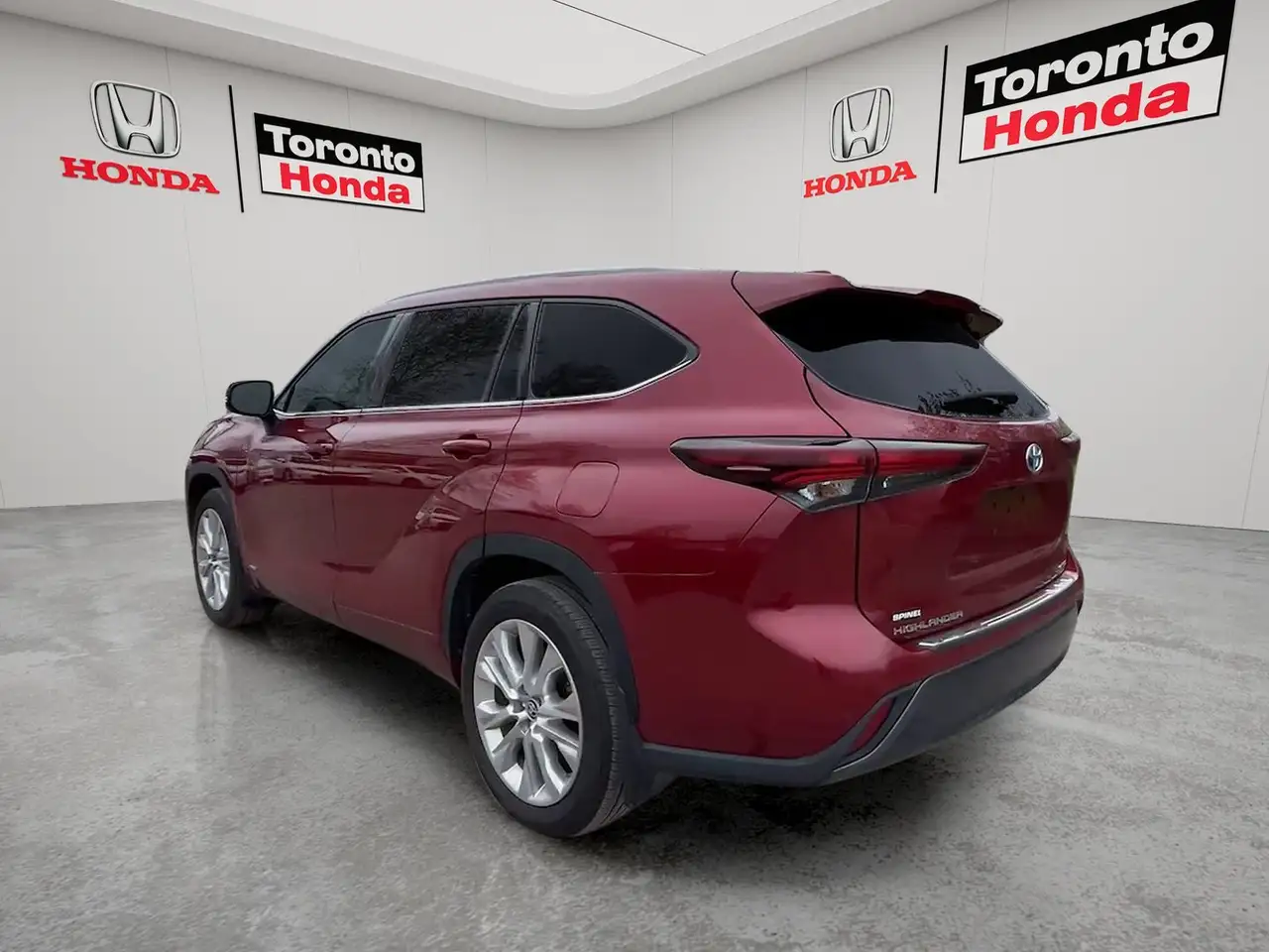 Toyota Highlander снимка Toyota Highlander