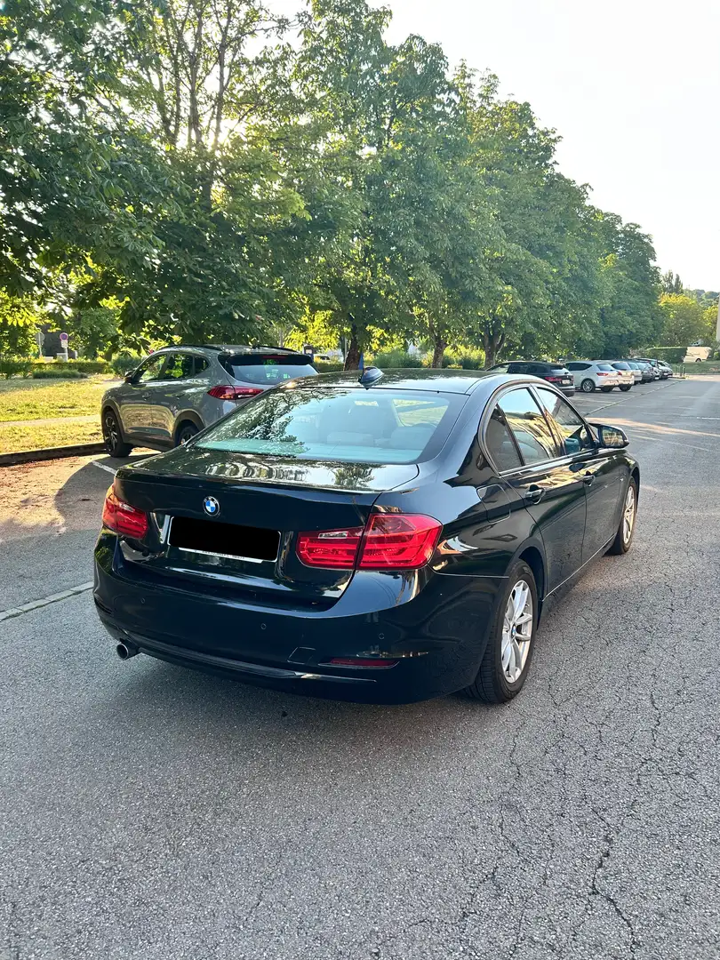 BMW 316 316d 116 ch 114 g Business A - 2