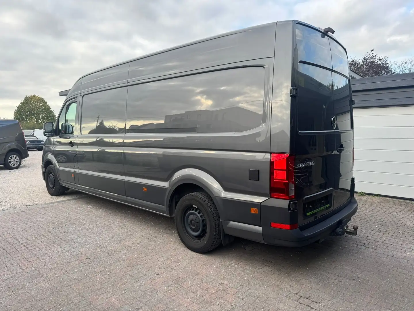 Volkswagen Crafter 2.0d * 180PK * L4H3 * AUT * CAMPER * TH 3000KG Gris - 2