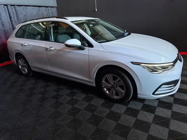Volkswagen Golf view 7
