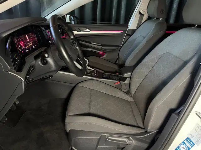 Volkswagen Golf view 26