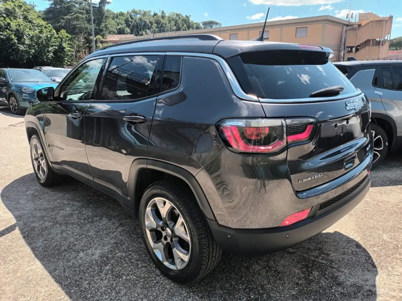 Jeep Compass 2000 MJT LIMITED 4X4 AUTOM 140CV CARPLAY"18 ITALIA, миниатюра 3