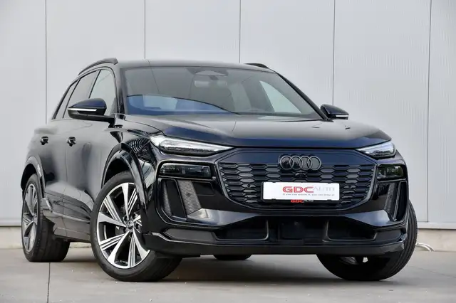 Audi SQ6 e-tron SQ6 e-Tron Quattro l Head-Up l B&O l Bijrijdersdisplay l 360°