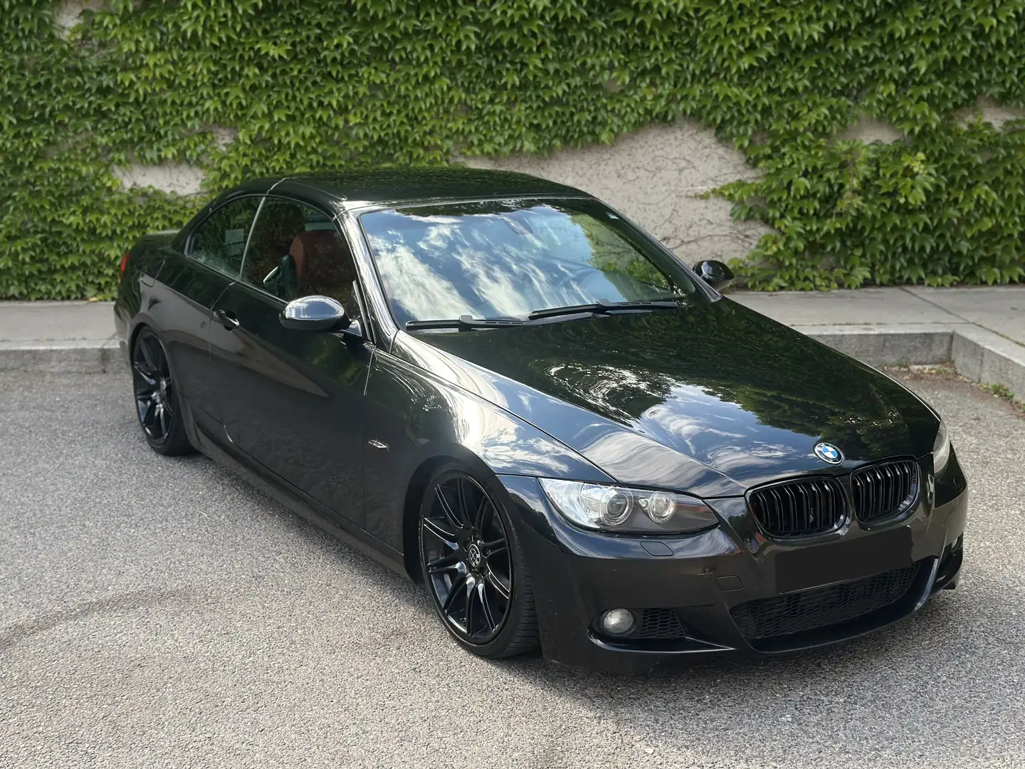 BMW 335 i E93 N54 M-Paket ab Werk *KEYLESS*  *LOGIC 7* Černá - 2