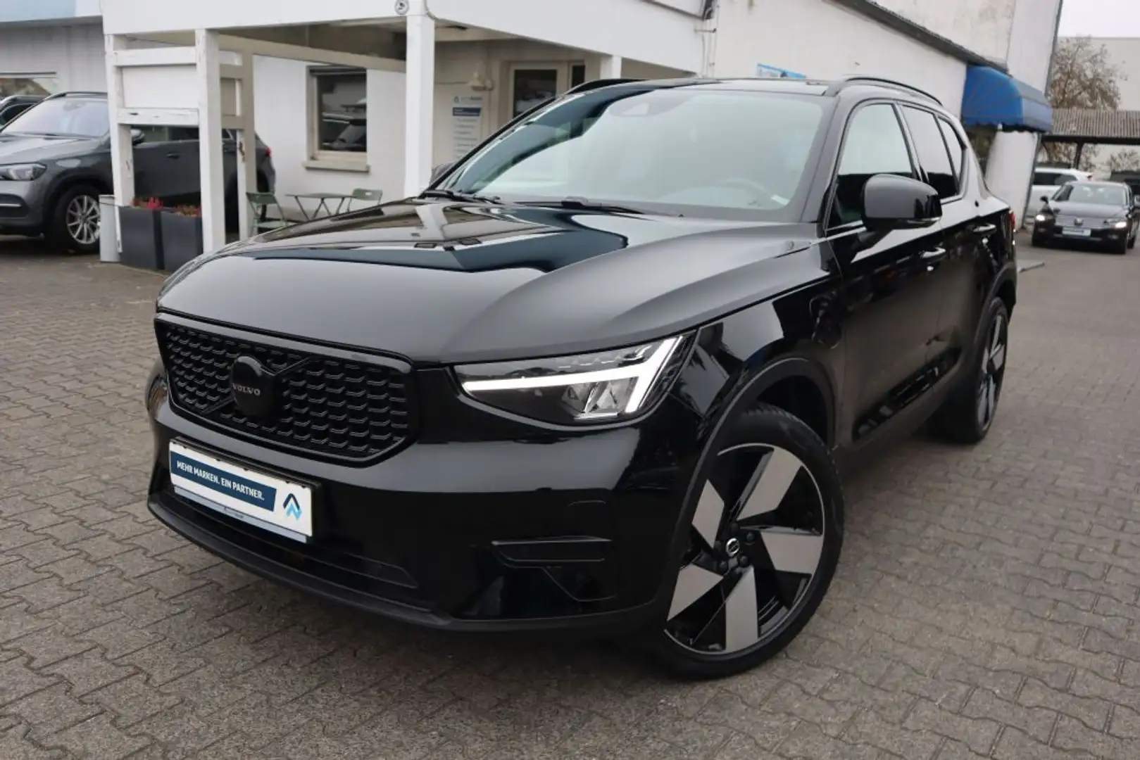 Volvo XC40 XC40 T4 Recharge DKG Plus Dark|NAVI|SHZG|20ZOLL - 1