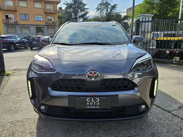 Toyota Yaris Cross view 2