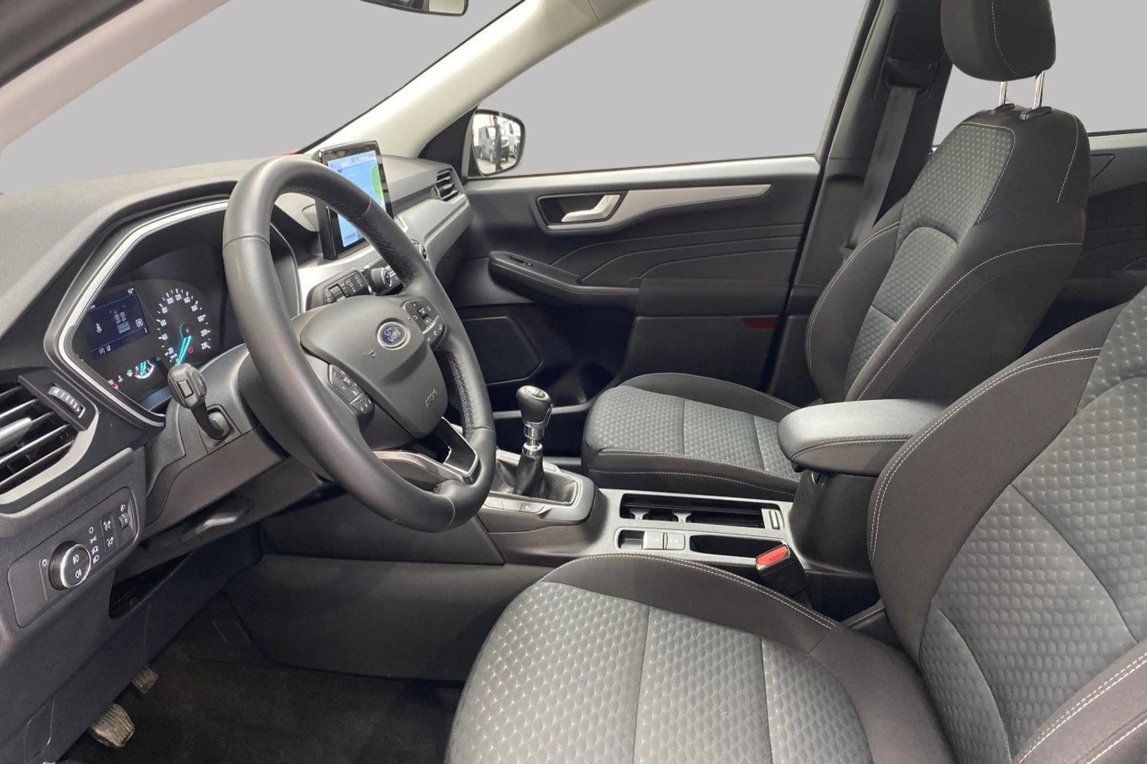 Ford Kuga Trend* Gps & Détecteurs obstacles — photo 10