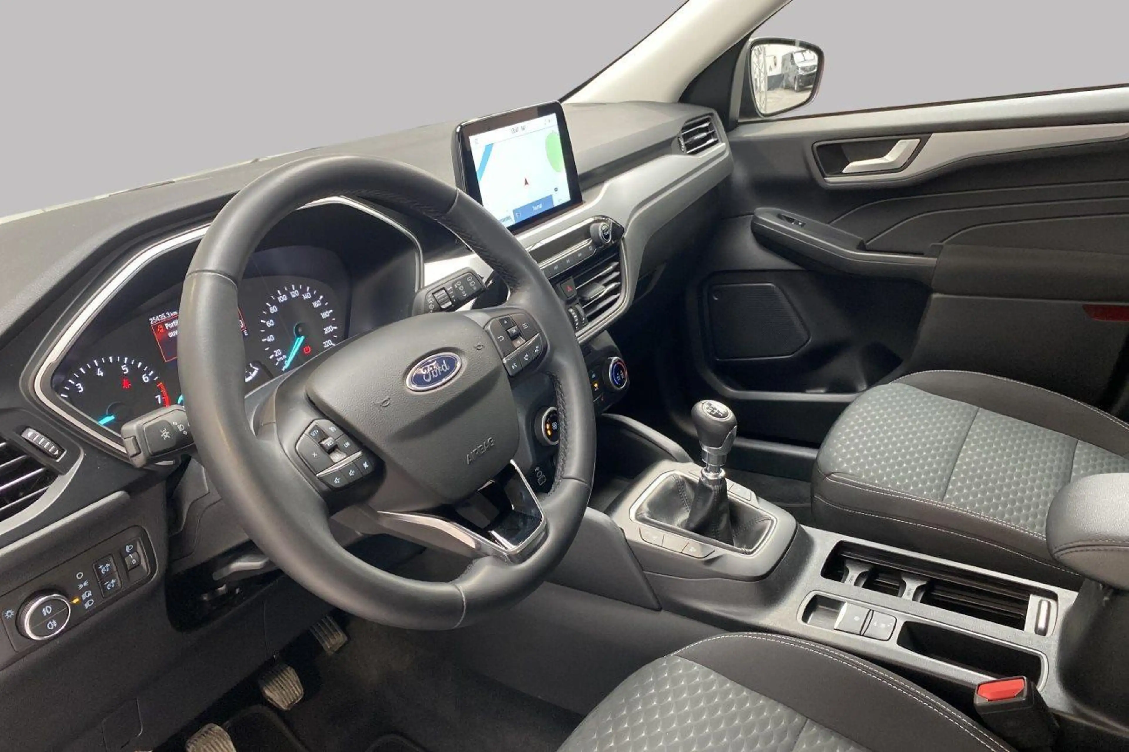Ford Kuga Trend* Gps & Détecteurs obstacles — photo 9