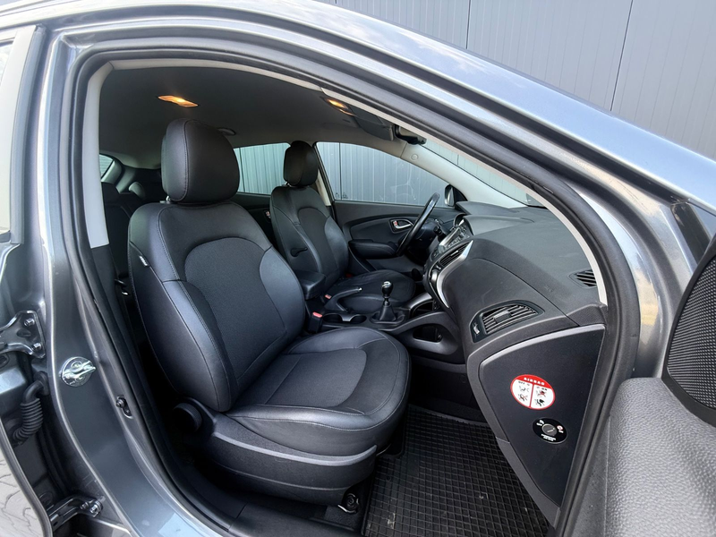 Hyundai iX35 Finale AWD *Navi*Kamera*AHK*SHZ*1.Hand* — photo 13