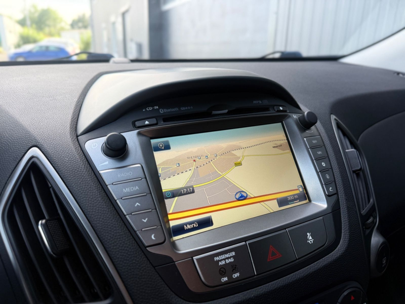 Hyundai iX35 Finale AWD *Navi*Kamera*AHK*SHZ*1.Hand* — photo 11