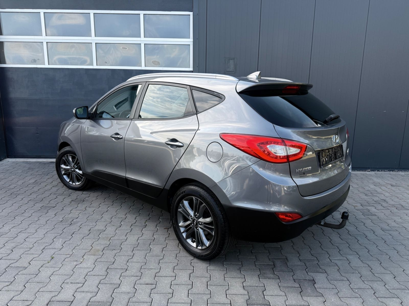 Hyundai iX35 Finale AWD *Navi*Kamera*AHK*SHZ*1.Hand* — photo 4
