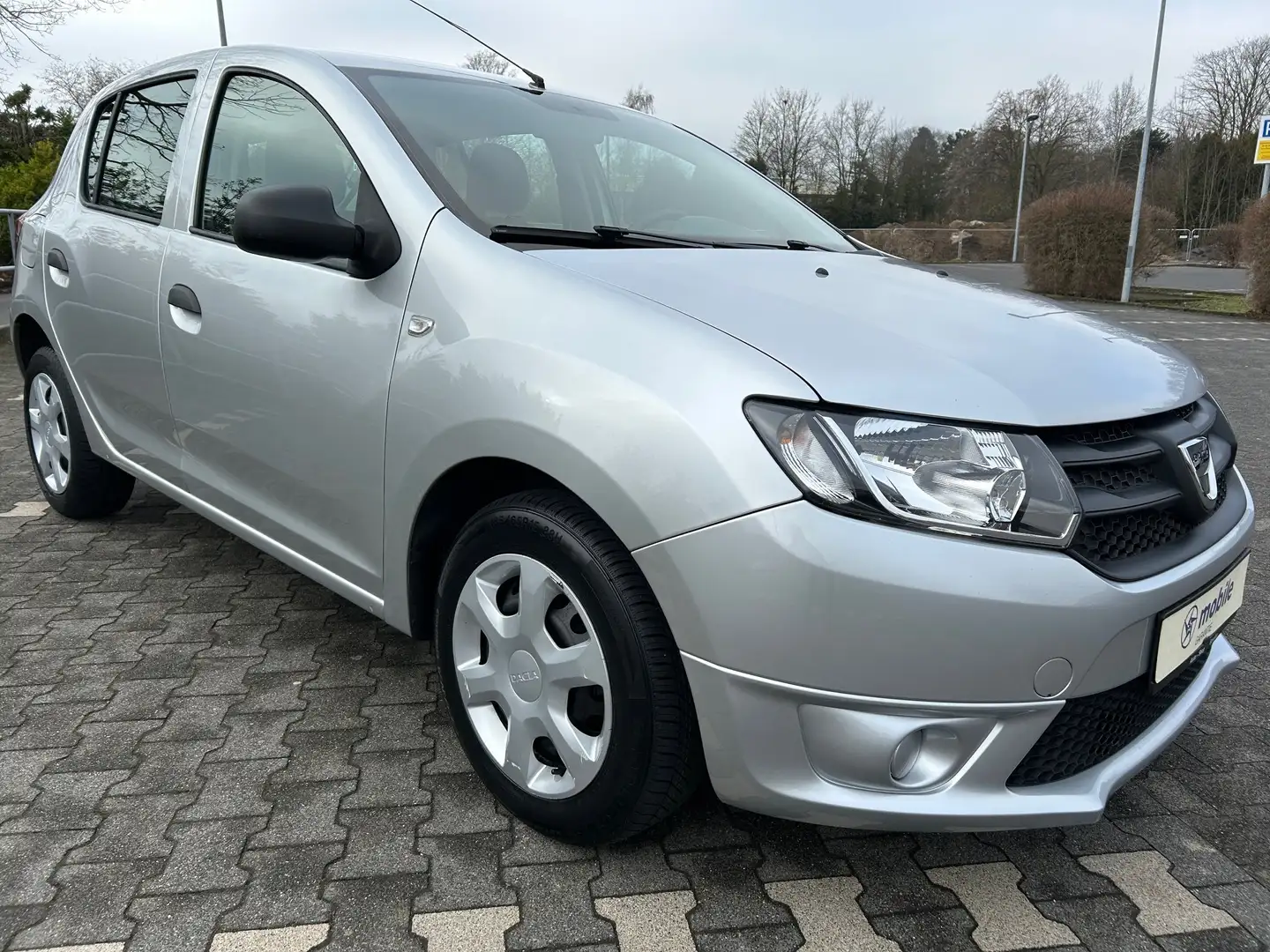 Dacia Sandero Sandero Celebration*KLIMA*INSP.+TÜV neu*SCHECKH Gris - 2