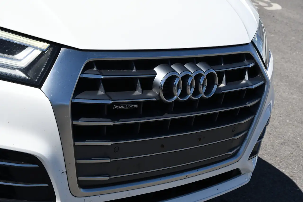 Audi Q5 снимка Audi Q5