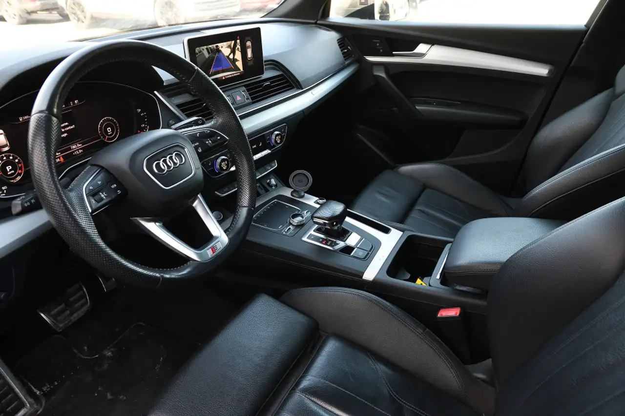 Audi Q5 снимка Audi Q5