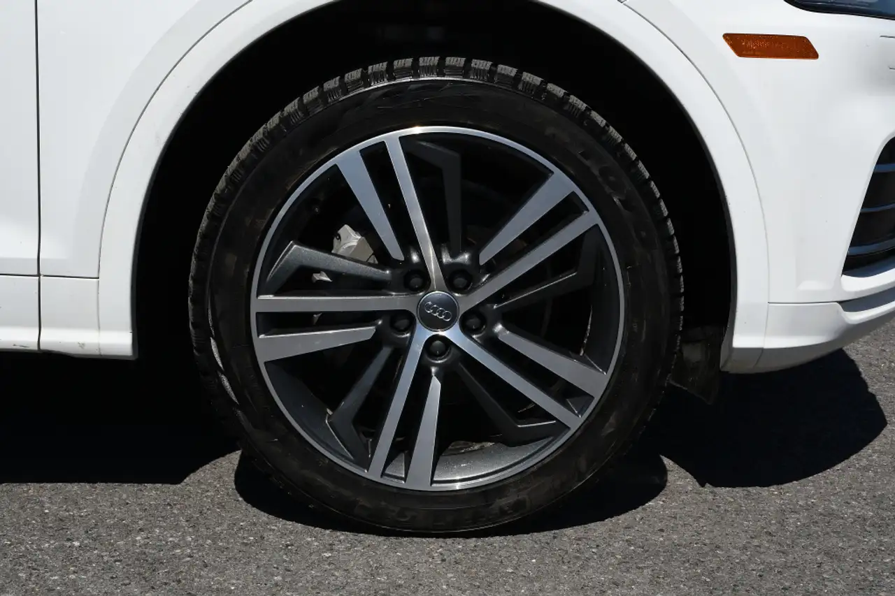 Audi Q5 снимка Audi Q5