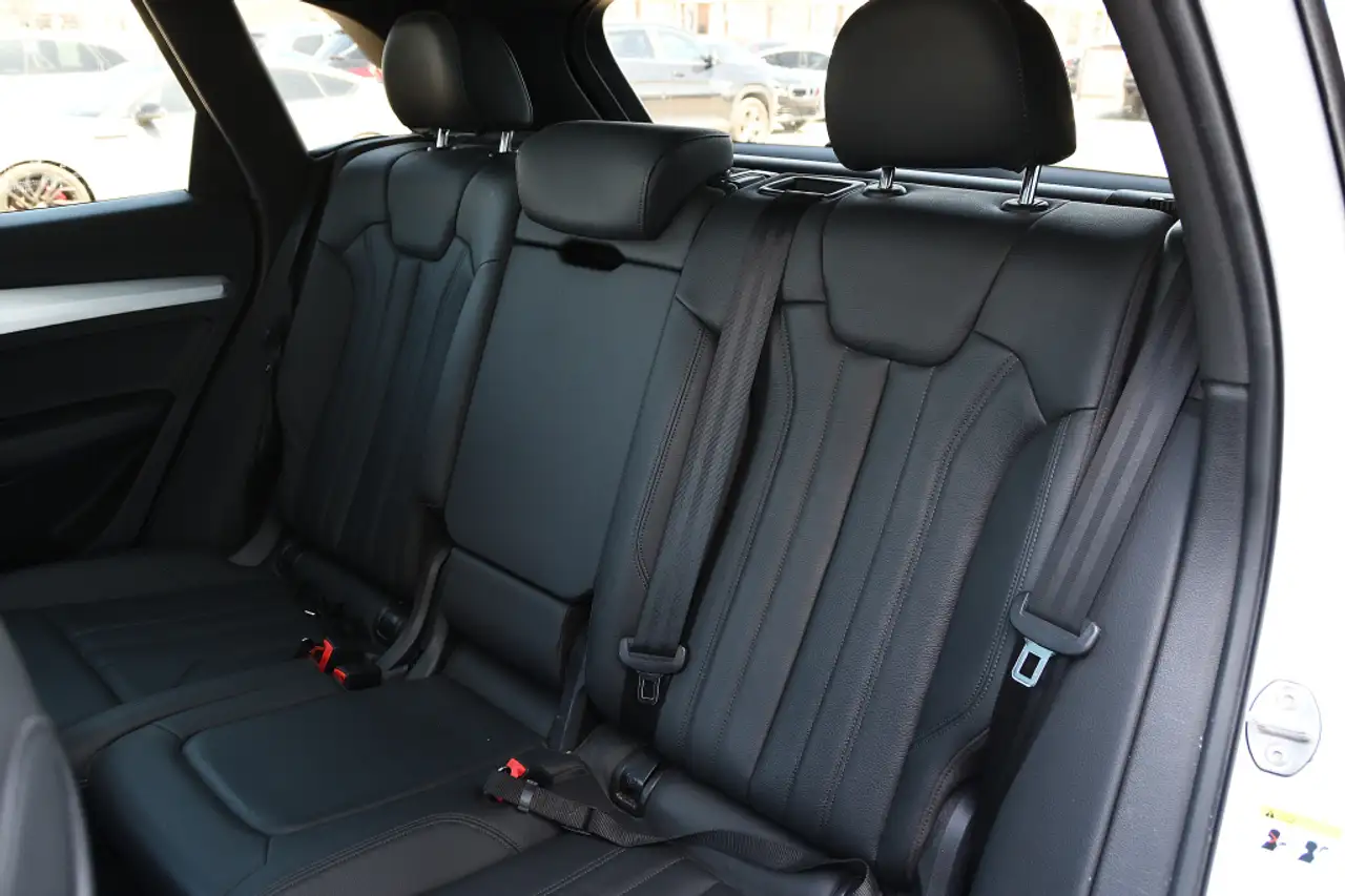 Audi Q5 снимка Audi Q5