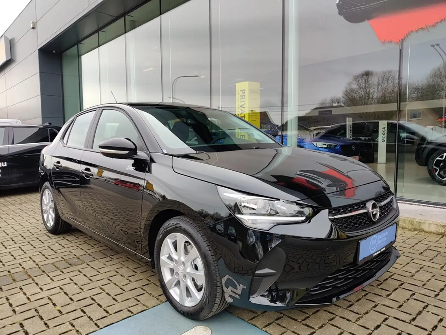 Opel Corsa 1.5 D TURBO EDITION MT6 102PK *SIGHT LIGHT PACK *P Zwart - 1