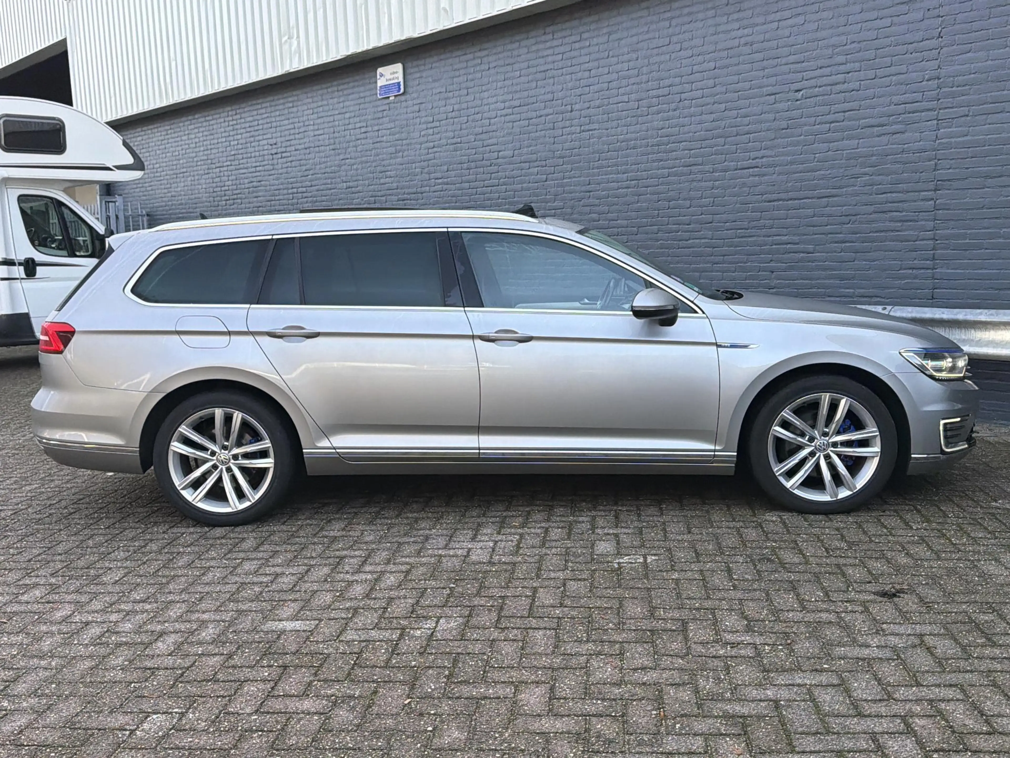 Volkswagen Passat Variant 1.4 TSI GTE Highline | Pano | Camera | Cruise | Cl — photo 7