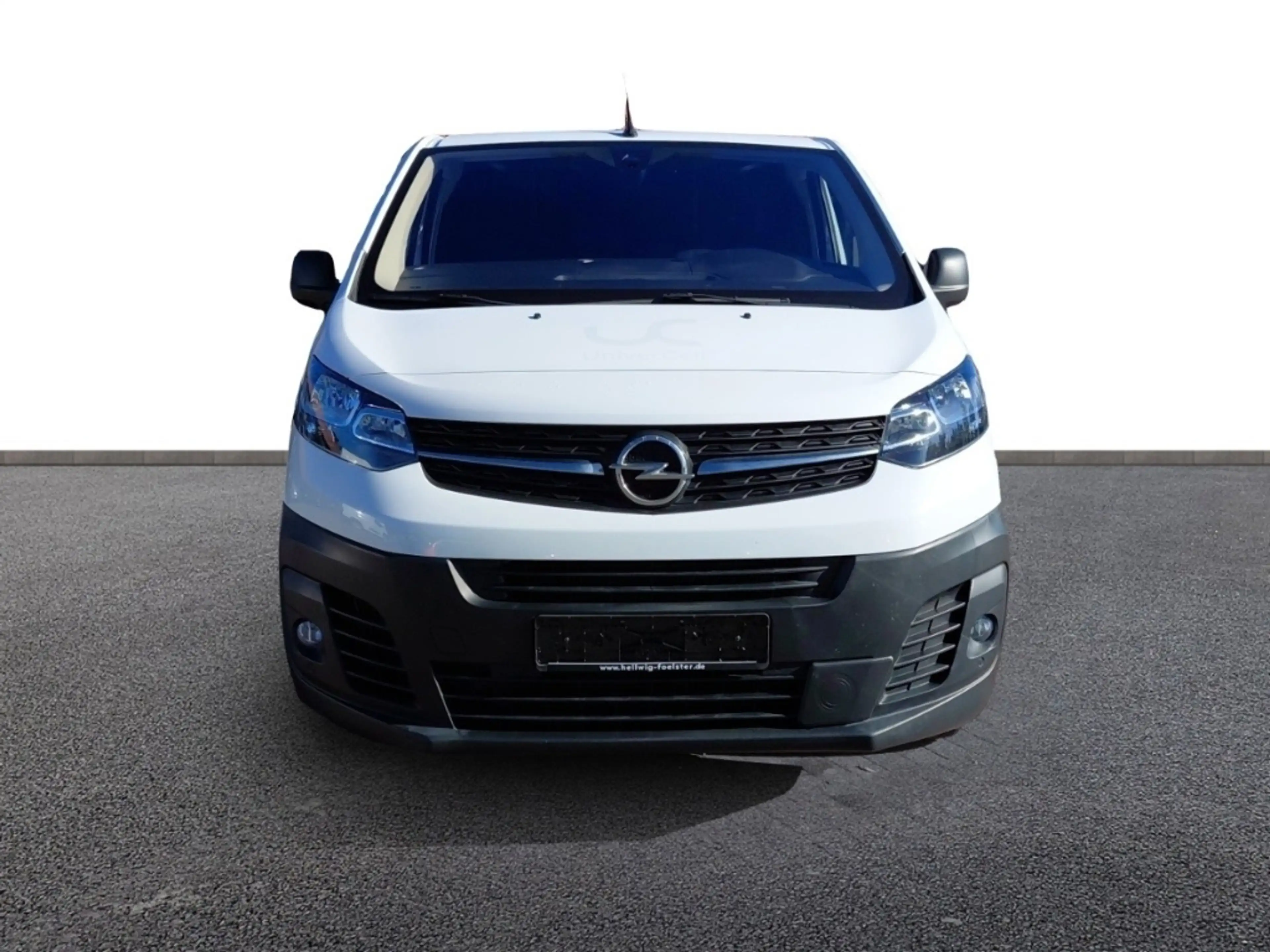 Opel Vivaro Cargo L2H1 3-Sitzer + AppleCar + PDCv+h + Holzauss — photo 10