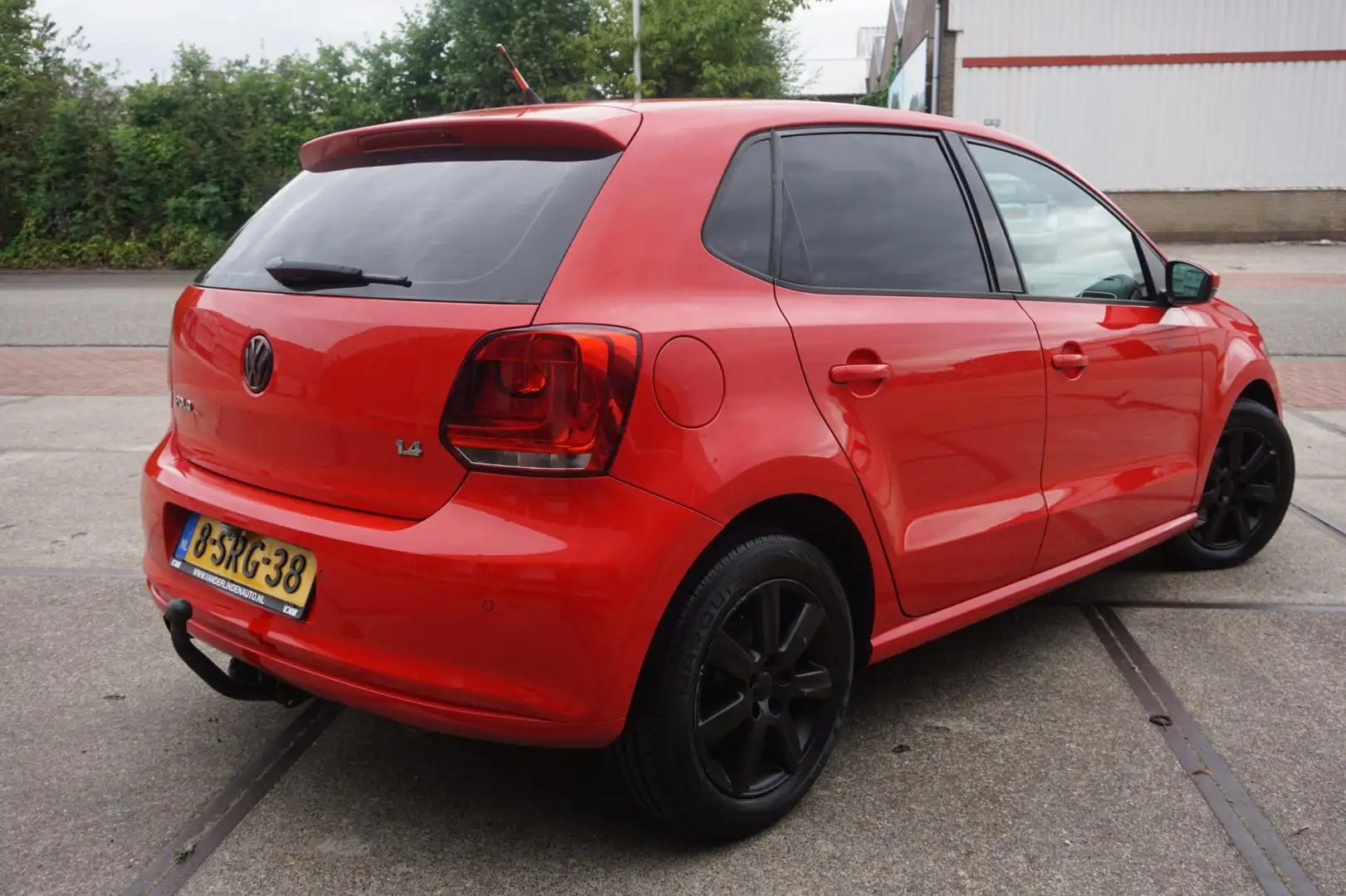 Volkswagen Polo 1.4-16V Comfortline * Airco * 5 Drs * Rouge - 2