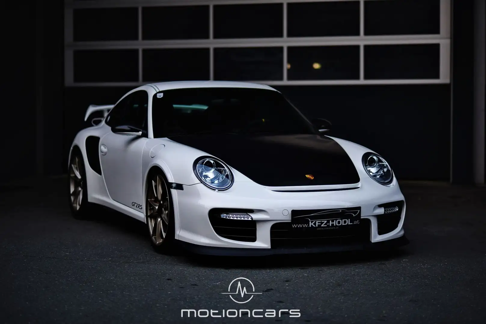 Porsche 911 GT2 RS 145 of 500 EXP € 598.980,- Weiß - 2