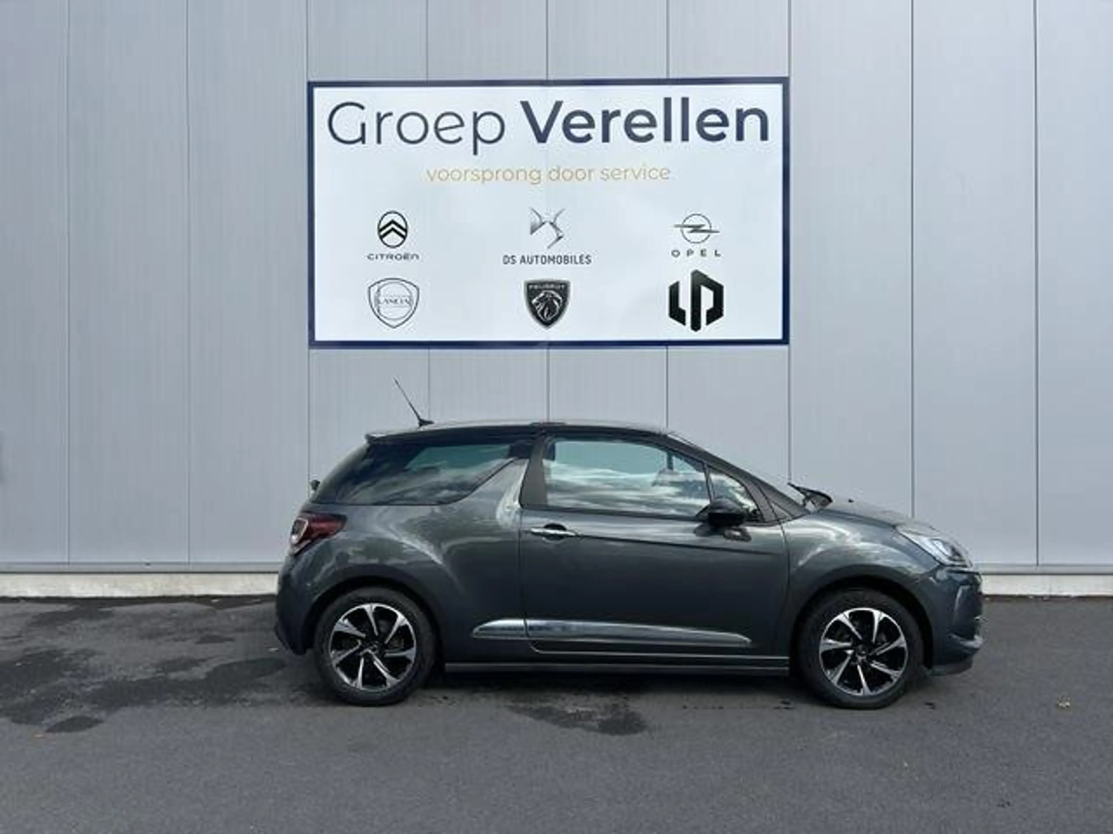 DS Automobiles DS 3 1.2i PureTech So Chic — photo 4