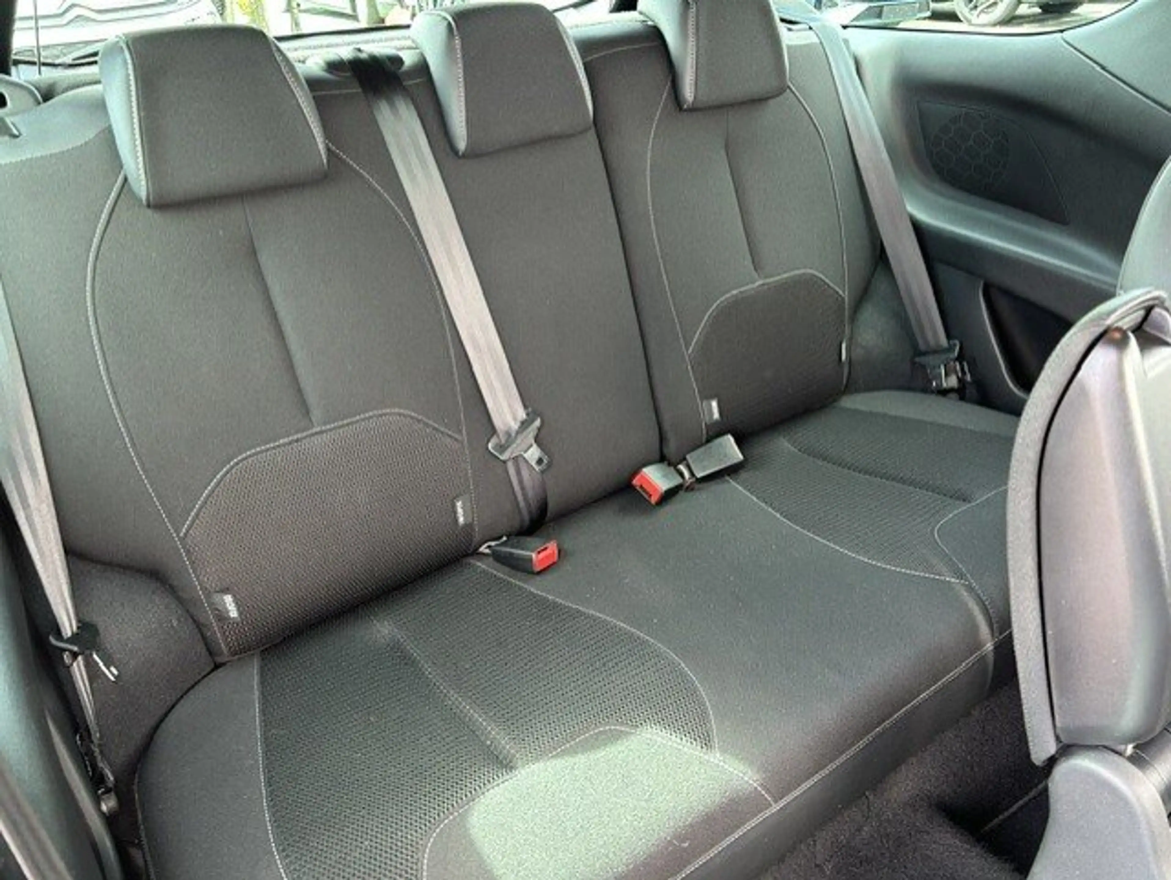 DS Automobiles DS 3 1.2i PureTech So Chic — photo 13