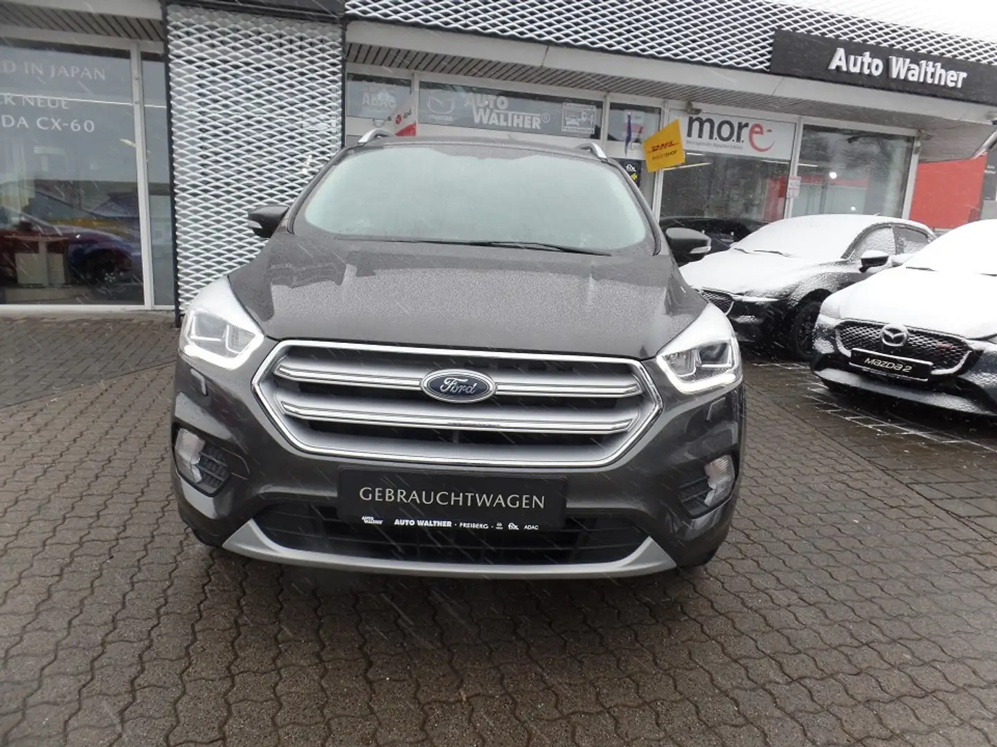 Ford Kuga 2.0 TDCi Cool&Connect 4x4 Start/Stopp Kuga 2.0 TDC Grau - 2