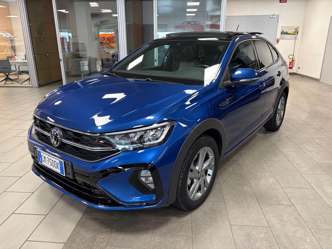 Volkswagen Taigo 1.0 benzina 110cv. R-Line ,Km 27.000  TETTO APRIB.