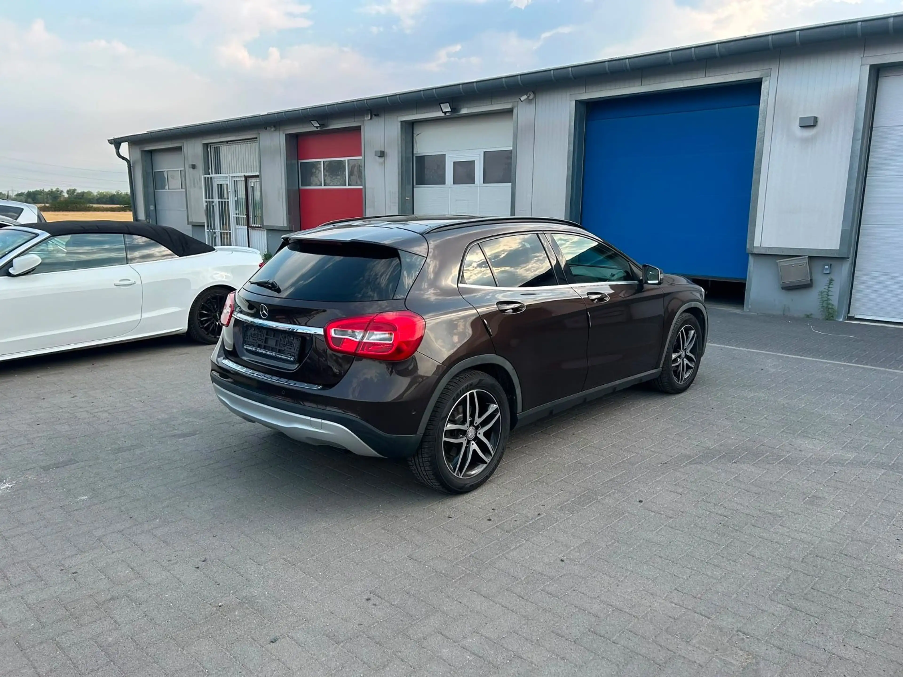 Mercedes-Benz GLA 200 GLA GLA 200*PANORAMA*NAVI*TÜV NEU*SERVICE NEU* — photo 6