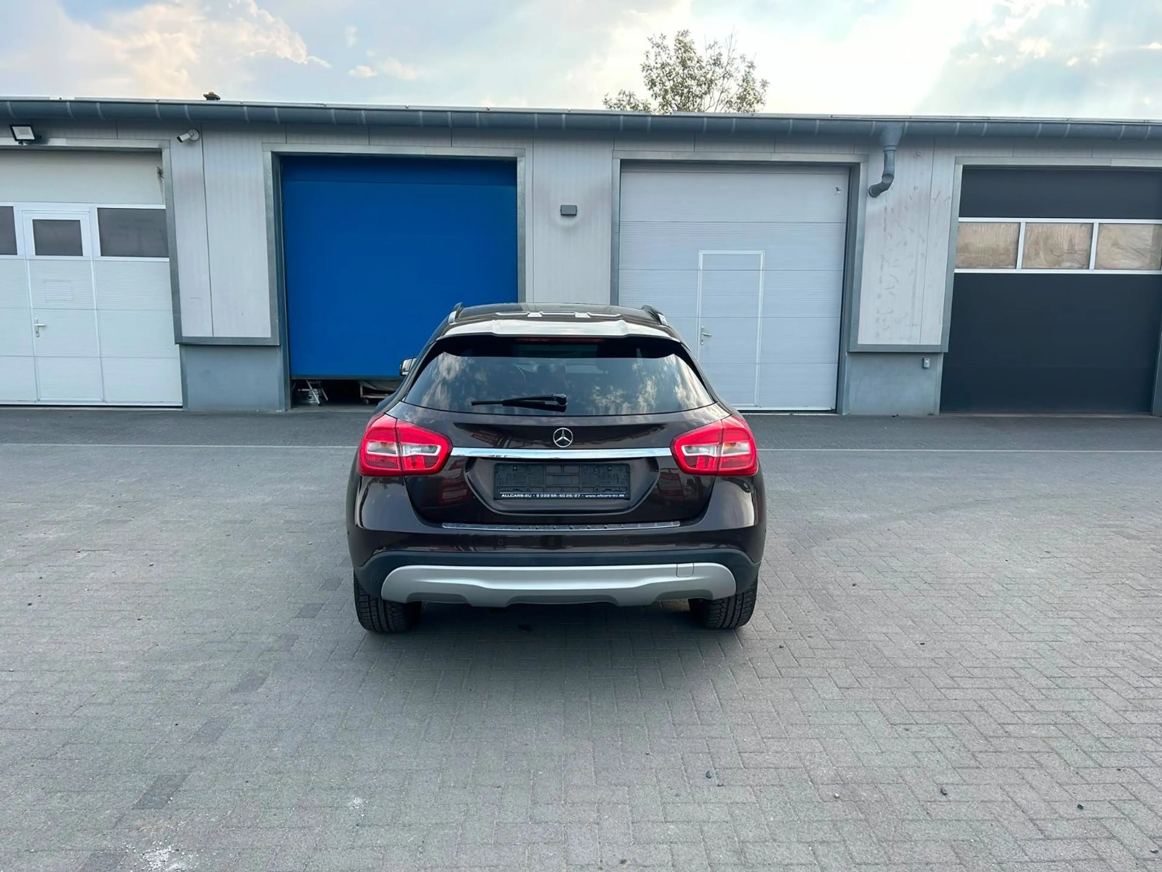 Mercedes-Benz GLA 200 GLA GLA 200*PANORAMA*NAVI*TÜV NEU*SERVICE NEU* — photo 7