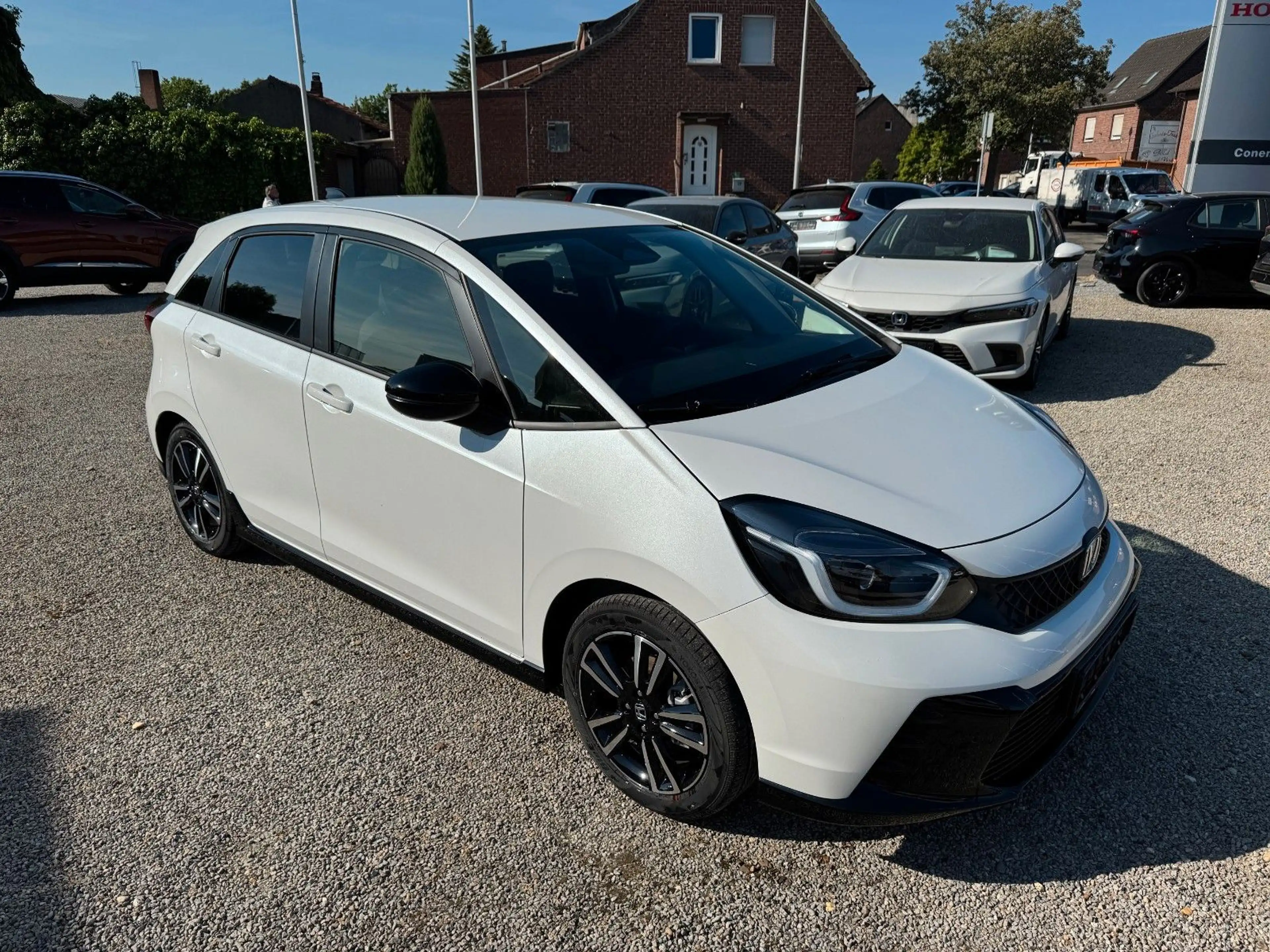 Honda Jazz 1.5 i-MMD Hybrid Advance Sport *LIEFERBAR* — photo 3